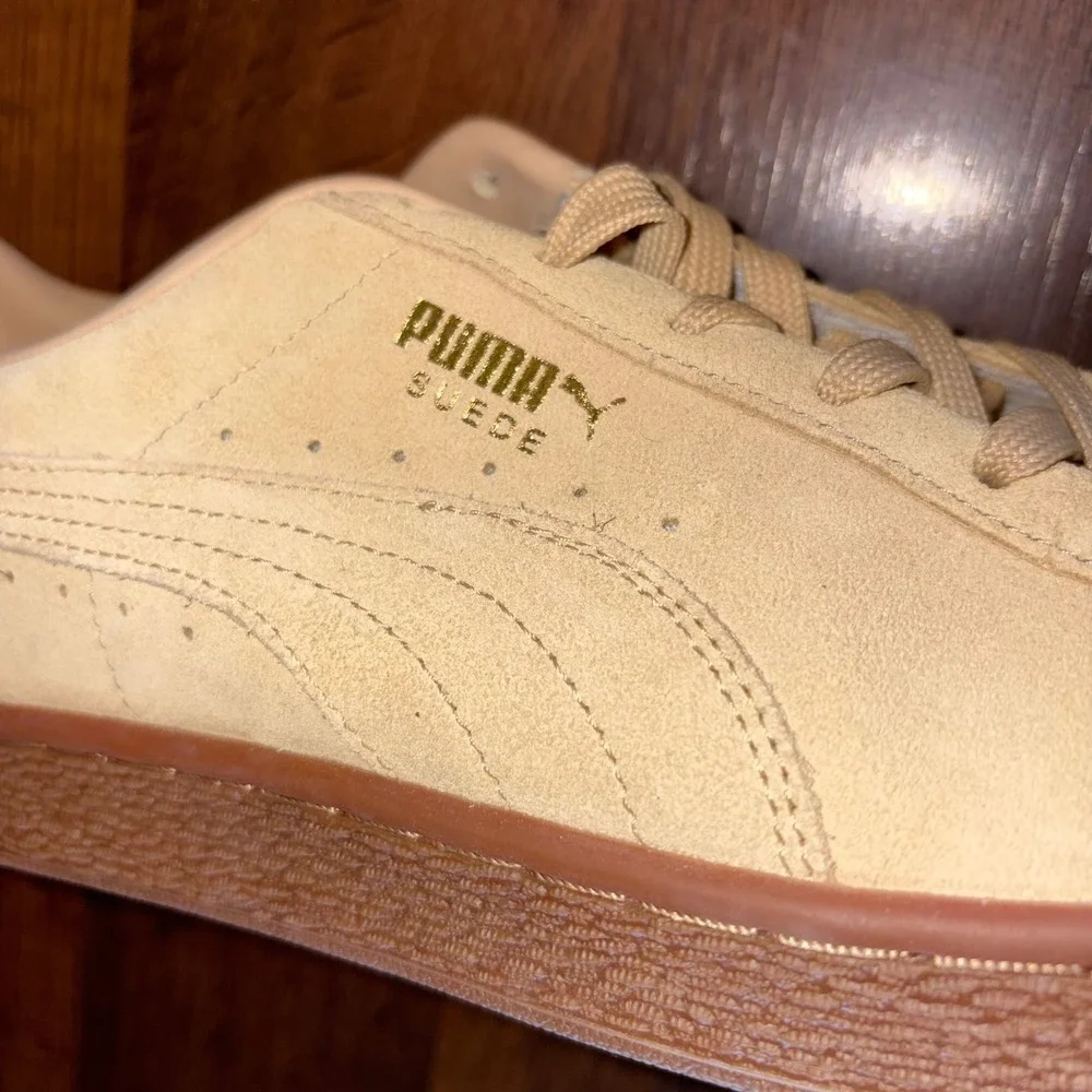 Puma Suede Classic Pebble Gum Mens Sneakers Tan Low‎ Top 381174-02 Size 10.5